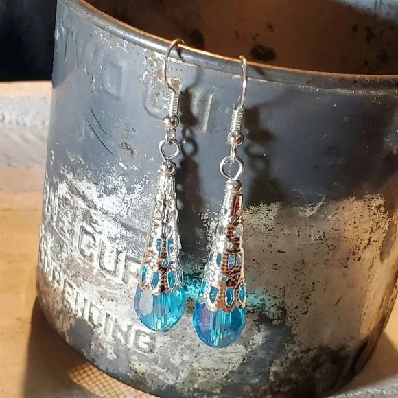 Caged Filigree Faceted Turquoise Blue Crystal Teardrop Earrings Handcrafted - Picture 2 of 7